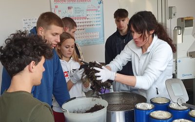 Laboratorijske vaje na RCERO